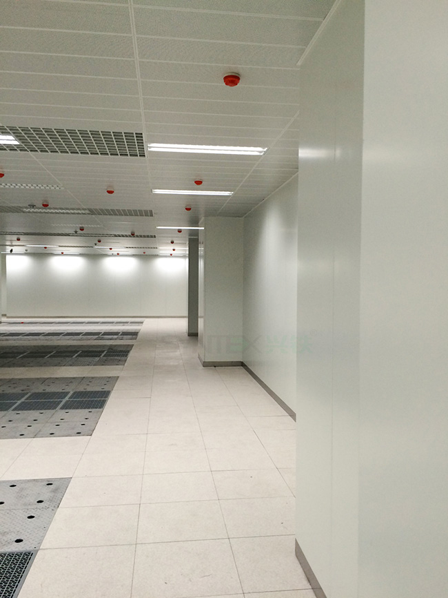 成都興鐵與達(dá)州工商銀行合作案例 銀行專用墻板|數(shù)據(jù)中心機(jī)房墻板