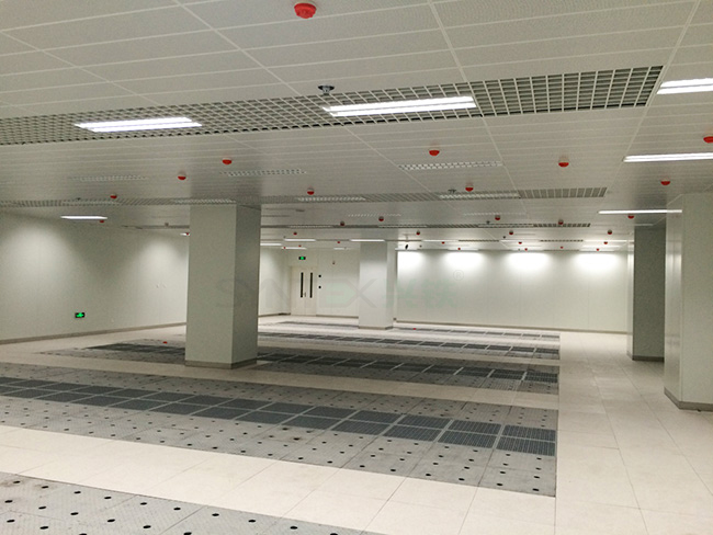 成都興鐵與達(dá)州工商銀行合作案例 銀行專用墻板